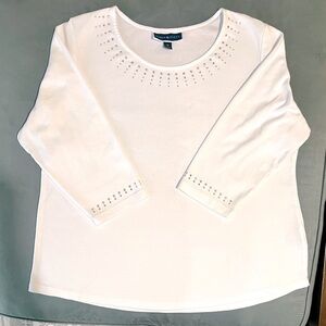 Karen Scott knit cotton white top w silver dots 1X